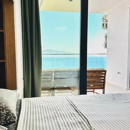 Royal Sea View * Sarandë